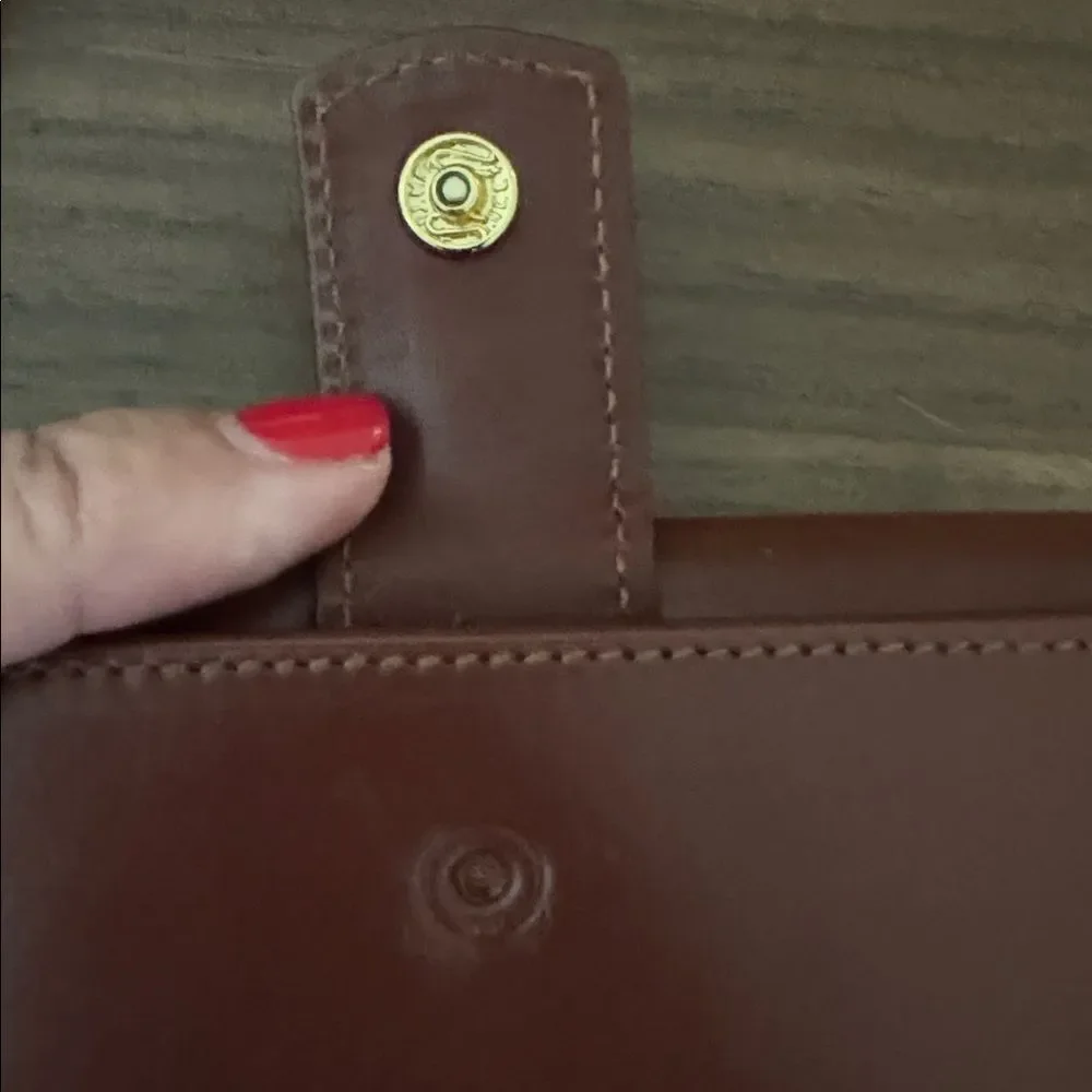Salvatore Ferragamo Brown Leather Vintage Bi-Fold Wallet w/ Gancini Closure